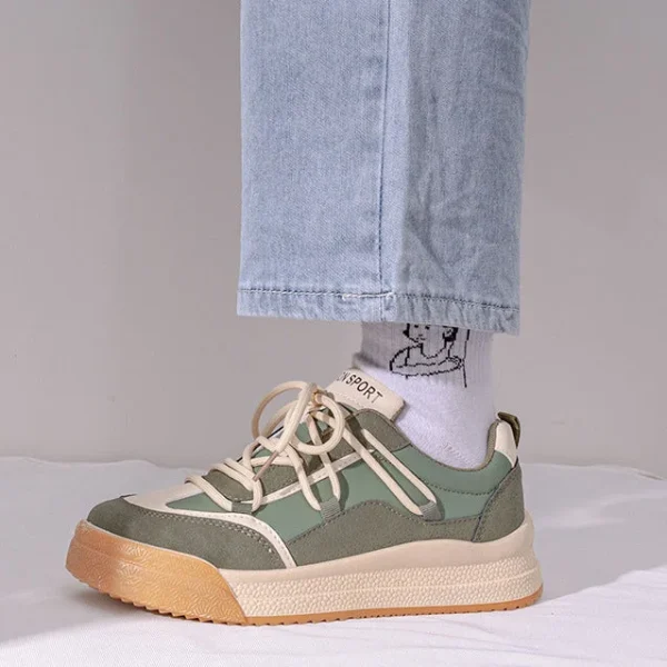 Elegant Women Sneaekrs  New Fashion Breathable PU Leather Sneakers Korean Style Mixed-Color Lace-Up Platform Shoes For Women