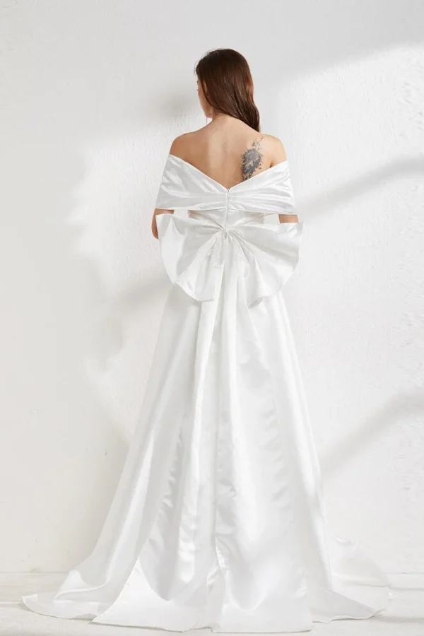 Alternative view of Women's Runway Dresses Sexy V Neck Cape Sleeves Back Bow Elegant Chapel Train Long Evening Prom Gown