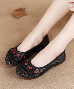 Women Retro Flowers Soft Leather Loafers Genuine Leather Flats Shoes