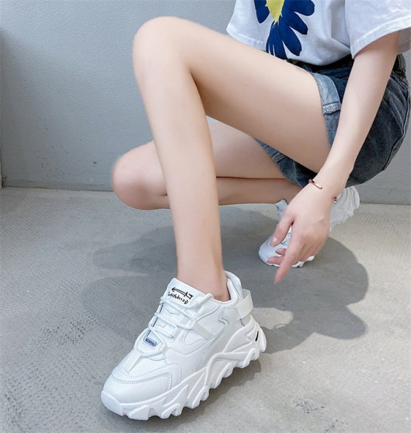 Women Platform Shoes New Fashion Autumn Winter Korean Style White Sneakers Breathable High-top Increase Women Casual Sport Shoes