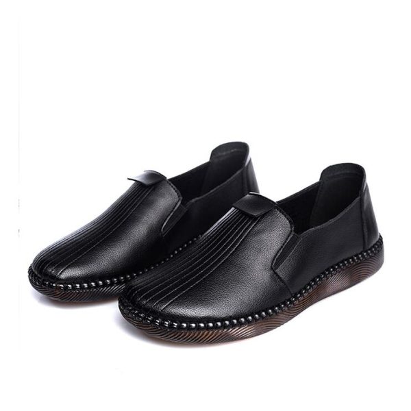 Handmade Genuine Leather Autumn Women Shoes Mother Loafers Slip-On Soft Bottom Flat Casual Single Shoes