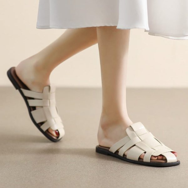 Women Slippers 2023 New Retro Flat Slippers Woven Strappy Sandals