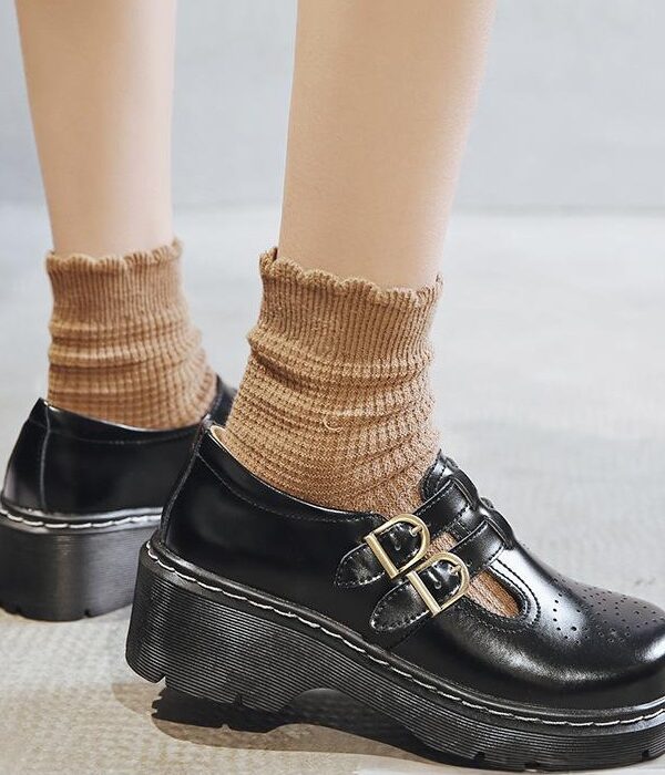 Alternative view of women thick-soled Mary Jane shoes cute big toe small leather shoes
