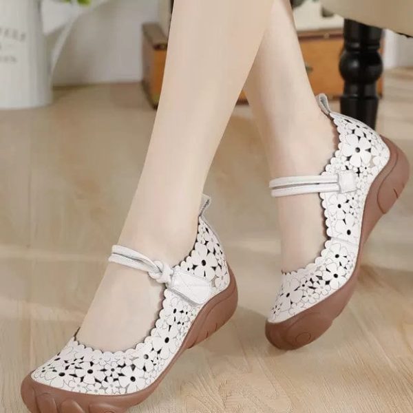 Alternative view of Comfortable Wide Toe Box Hollow Retro Flat Shoes Flat Shoes