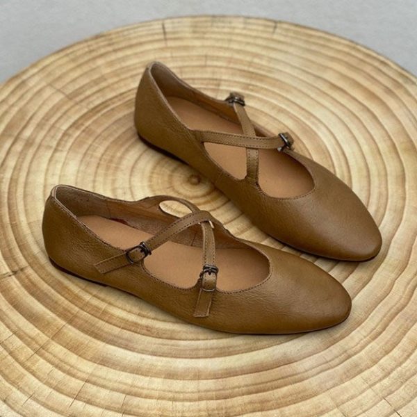 Alternative view of Soft Leather Pointed Toe Cross Strap Retro Flat Flat Shoes