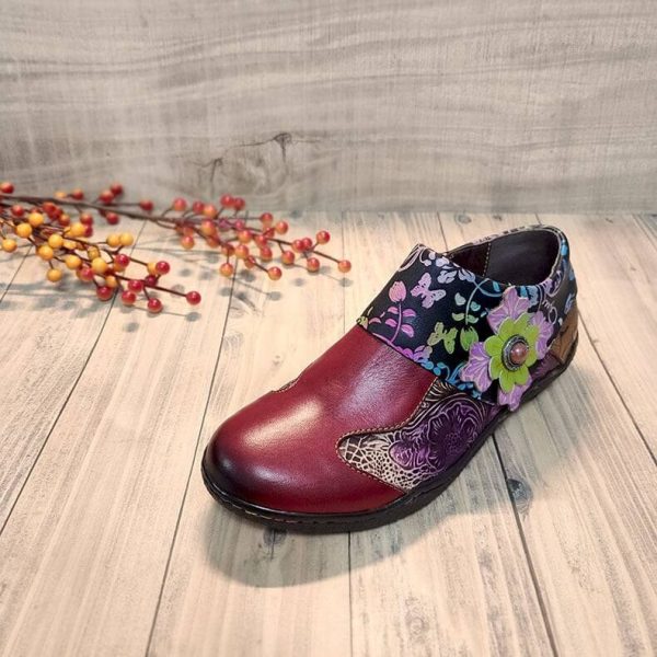 Alternative view of Ethnic Flowers Leather Embossed Handmade Shoes Flat Shoes
