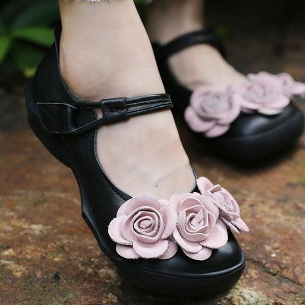 Alternative view of Handmade Flower Retro Leather Flats Black Flat Shoes