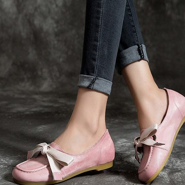 Alternative view of Retro Leather Pink Round Head Flats Flat Shoes