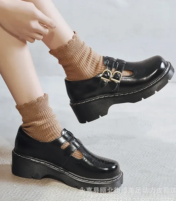 Alternative view of women thick-soled Mary Jane shoes cute big toe small leather shoes
