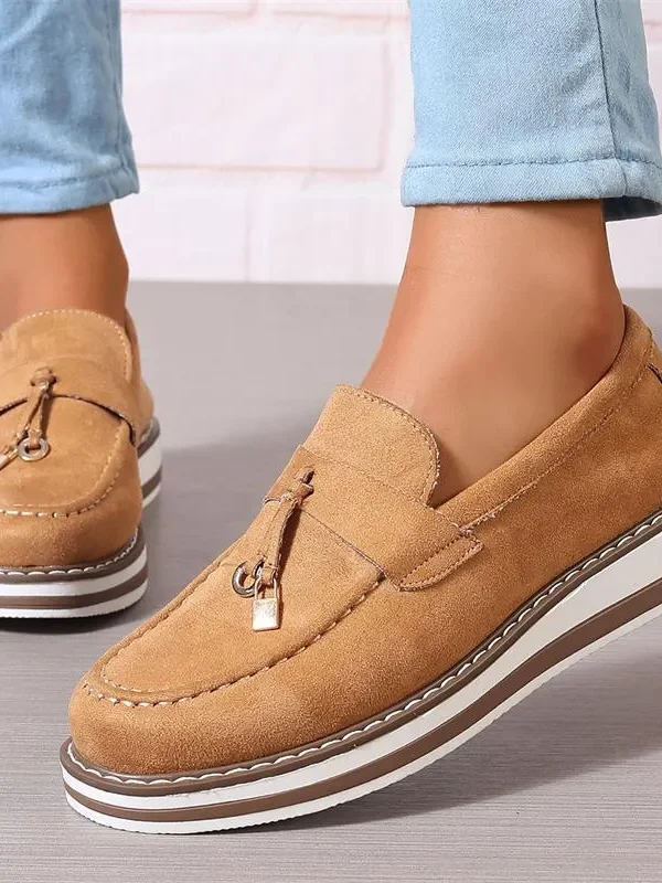 Spring and Autumn Plus Size Women's Casual Slip-On Loafers