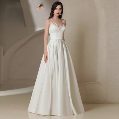 Elegant White Satin Backless V-Neck Sleeveless FloorLength Evening Dress