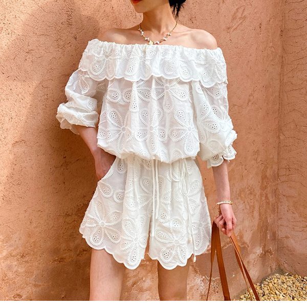 Women's French Embroidered Shorts Floral