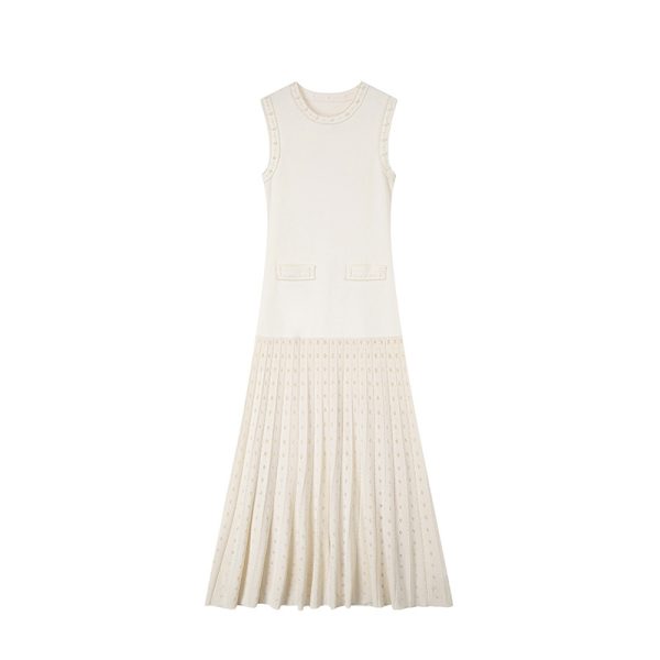 Elegant Summer Sleeveless Crewneck Rhinestone Pleated Midi Knit Dress