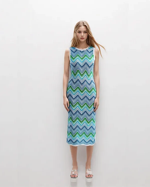 Skin-Friendly Cooling Elegant Sleeveless Round Neck Chevron Stripe Midi Knit Dress High Waisted Office