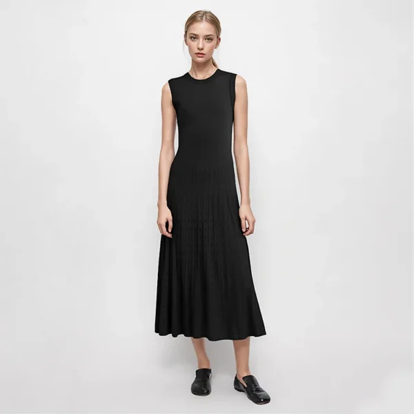 Elegant Summer Sleeveless Crewneck Rhinestone Pleated Midi Knit Dress