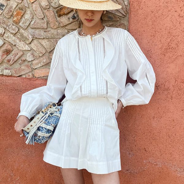 Women's French Retro Elegant White Cotton Pleated Shorts