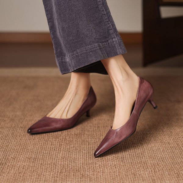 Women's Pointed Toe Kitten Heel Genuine Leather Slip On Pumps Daily Shoes