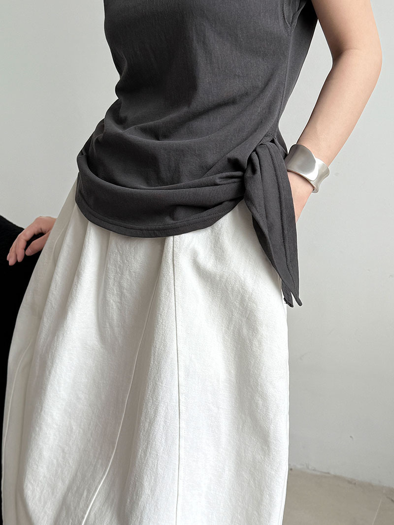 Minimalist Breathable Cotton Blend Womens Asymmetric Hem Cap Sleeve T Shirt