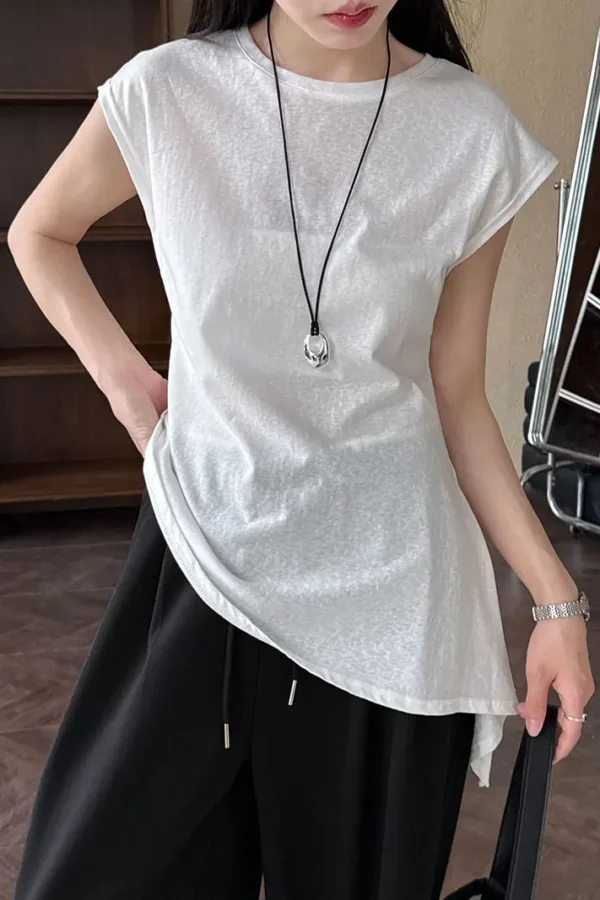 Minimalist Breathable Cotton Blend Womens Asymmetric Hem Cap Sleeve T Shirt