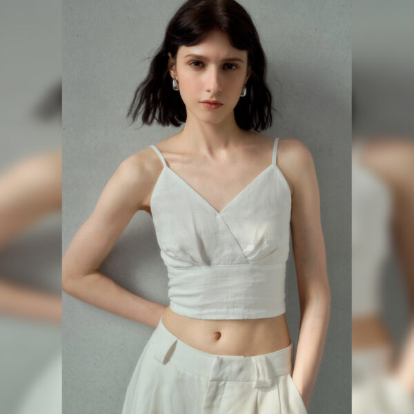 Minimalist Sustainable Breathable Linen Womens Cropped V Neck Cami Top