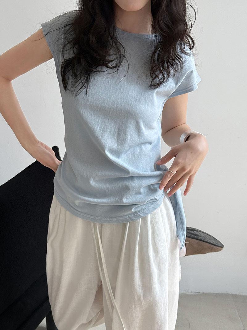 Minimalist Breathable Cotton Blend Womens Asymmetric Hem Cap Sleeve T Shirt