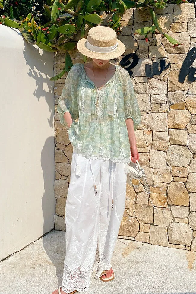 French Riviera Scalloped Lace Crinkled Linen Mix Womens Floral Blouse