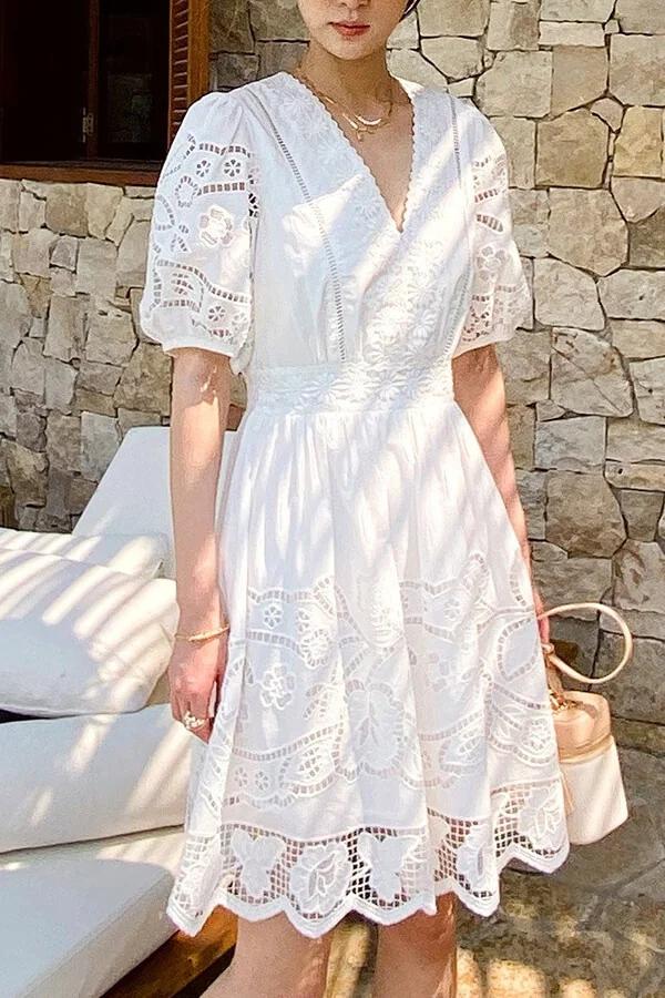 French Riviera Broderie Anglaise Scalloped Cotton Womens Mini Dress