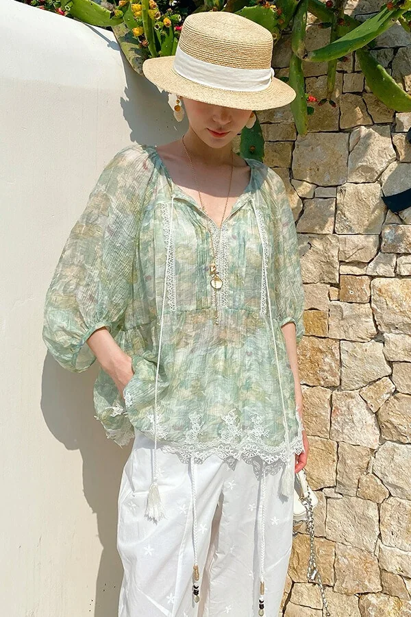 French Riviera Scalloped Lace Crinkled Linen Mix Womens Floral Blouse