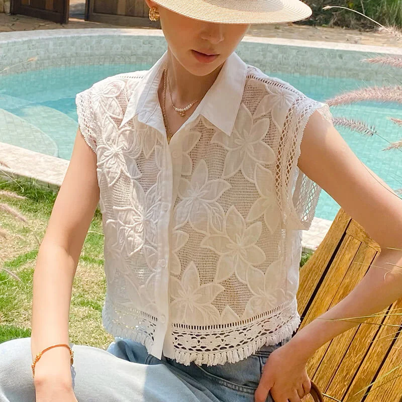 French Riviera Broderie Anglaise Cotton Womens Sleeveless Cropped Top