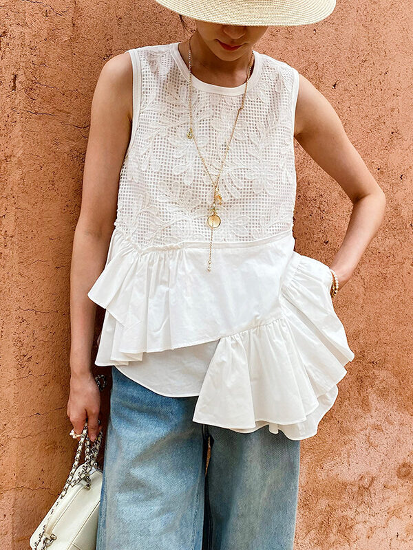 French Riviera Broderie Anglaise Womens Asymmetric Ruffled Blouse