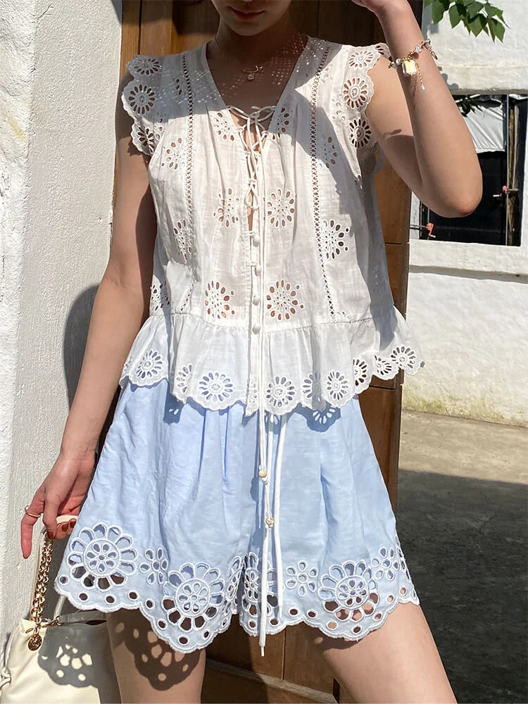 French Riviera Scalloped Broderie Anglaise Cotton Linen Womens Shorts
