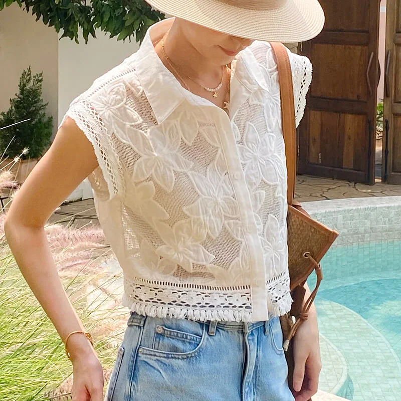 French Riviera Broderie Anglaise Cotton Womens Sleeveless Cropped Top