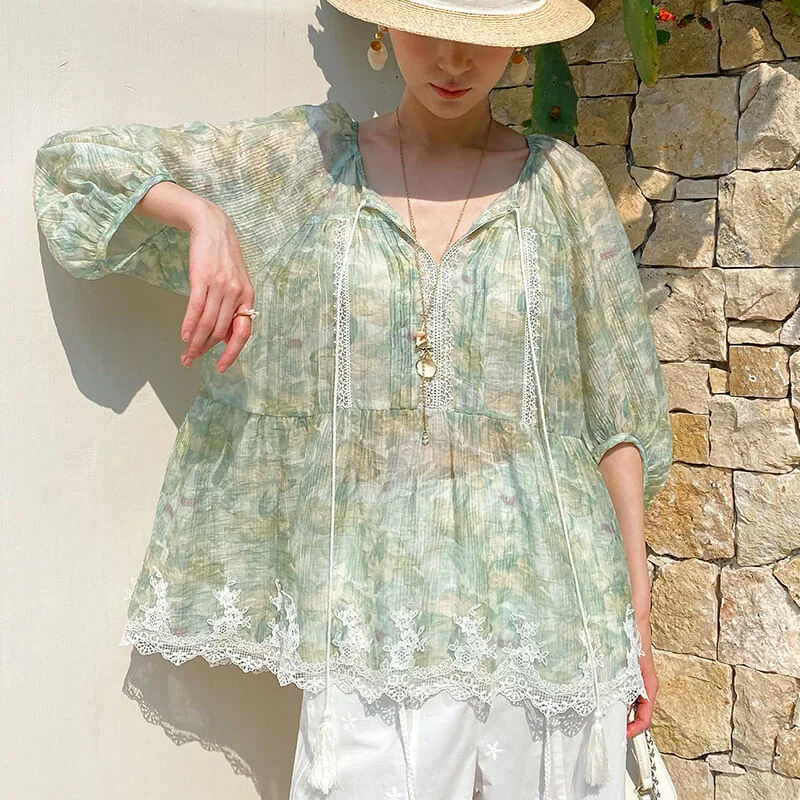 French Riviera Scalloped Lace Crinkled Linen Mix Womens Floral Blouse