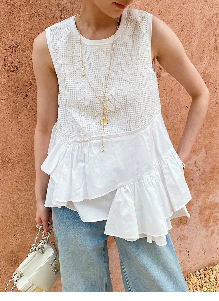 French Riviera Broderie Anglaise Womens Asymmetric Ruffled Blouse