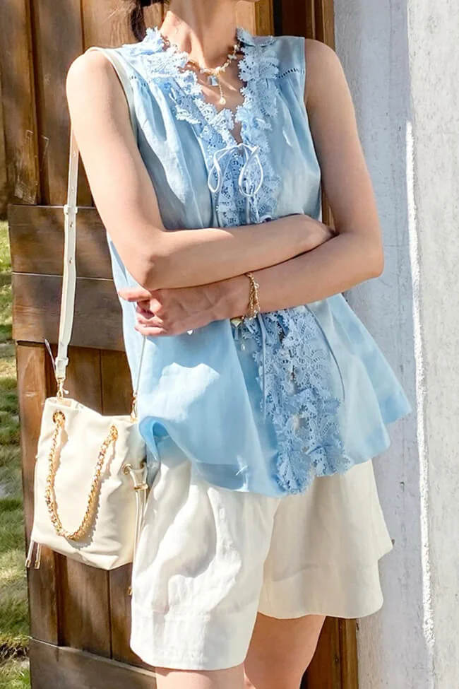 French Riviera Scalloped Lace Lyocell Linen Womens Sleeveless Blouse