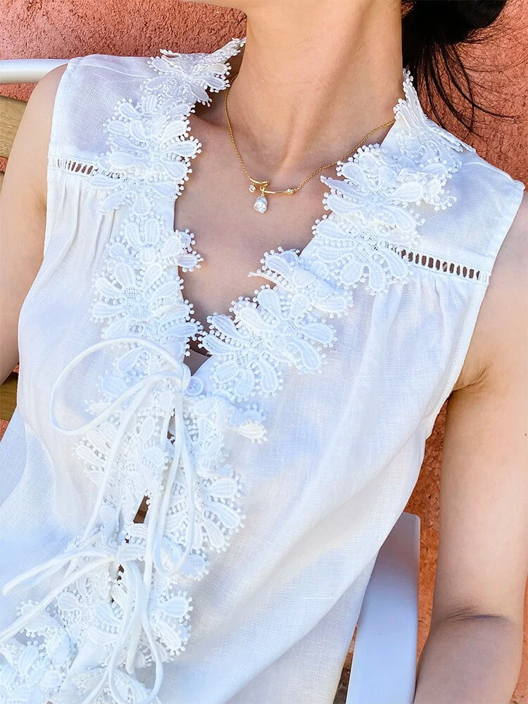 French Riviera Scalloped Lace Lyocell Linen Womens Sleeveless Blouse