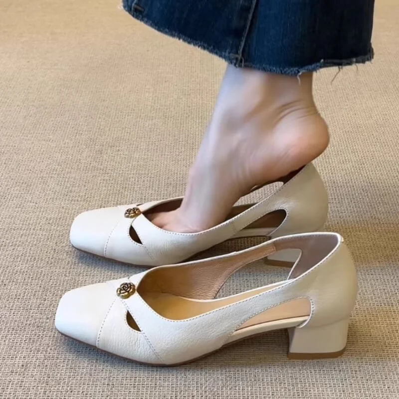 Classic Waxed Sheepskin Womens Cutout Camellia Block Heel Mary Janes